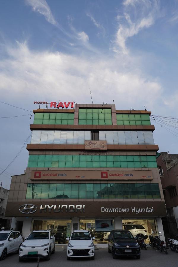 Hotel Ravi Residency Nadiād Exteriér fotografie